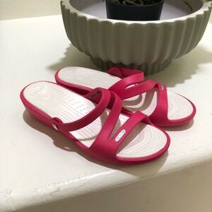 CROCS Patricia Wedge Sandals Vibrant Pink
